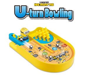 Minions™ U-Turn Bowling